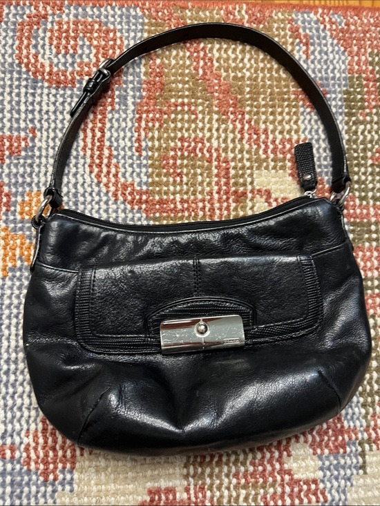 Handbags - Coach Kristin Hobo Bag Black Leather Silver Turn Lock EUC